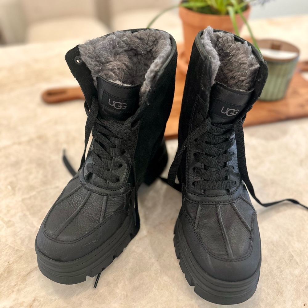 UGG Women's Black Lace-Up Winter Boots